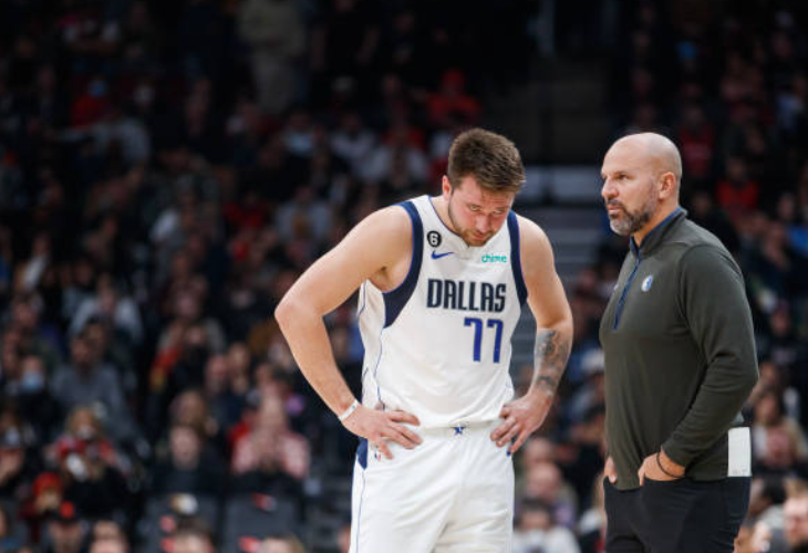  东契奇50分难救主，独行侠惜败雷霆  