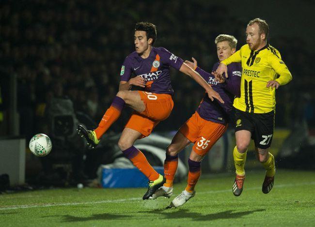  老牌劲旅复苏迹象明显，冬窗引援效果逐步显现